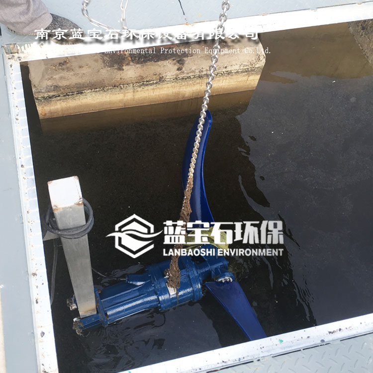 低速潜水推流器装置QDT4/1800-57P